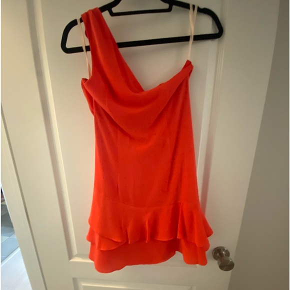 ✨NWT✨ BCBGenerational hibiscus size 8 one shoulder cocktail dress - Picture 5 of 5